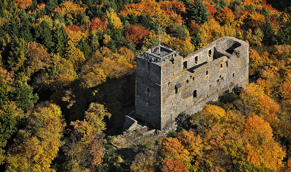 You can make the trip and visit the castle ruins Radyně near Pilsen. Photo: Libor Sváček, archiv MCU.cz